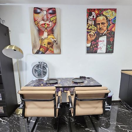 Apartamentos Benidorm Black Eksteriør billede