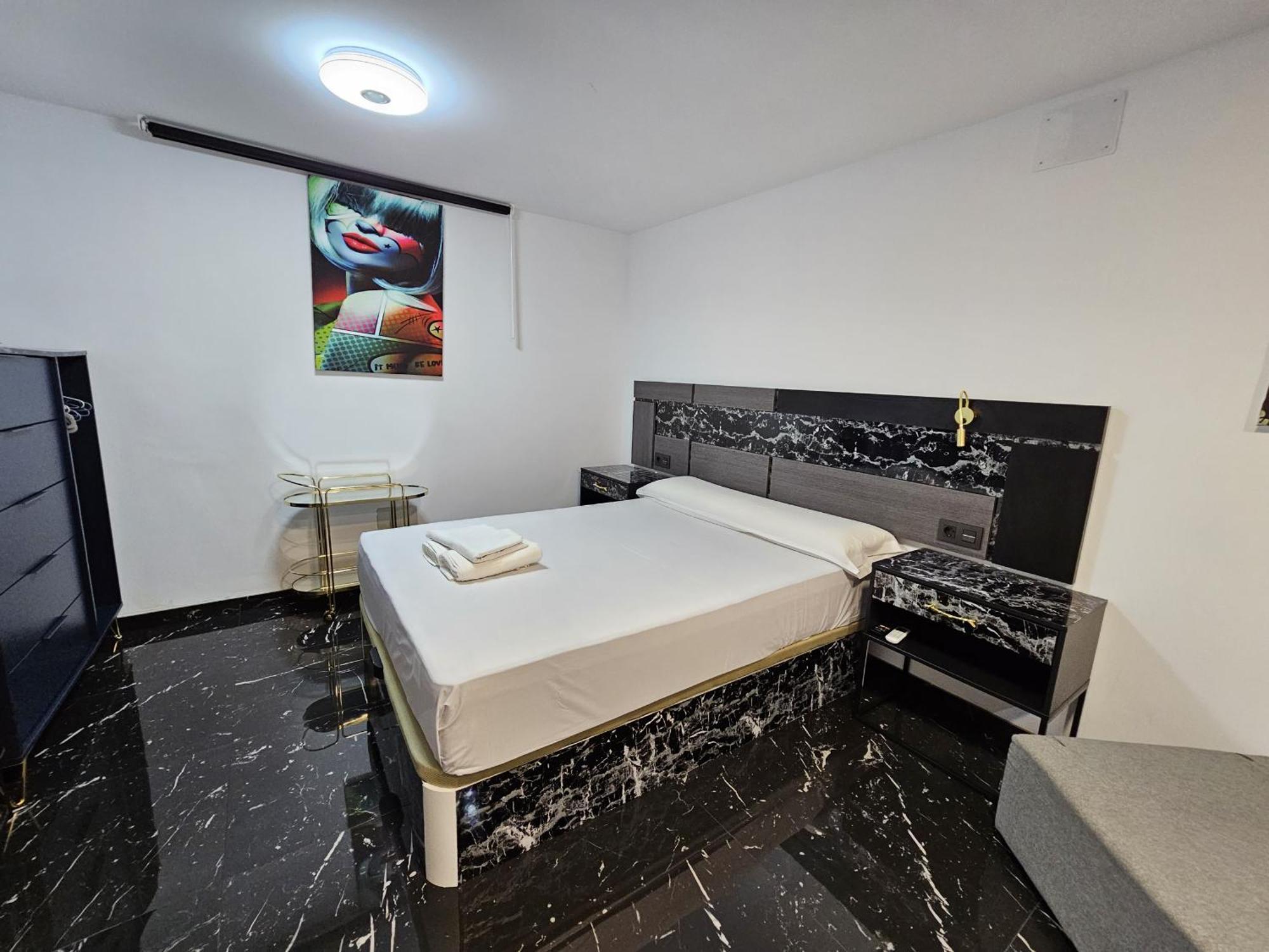 Apartamentos Benidorm Black Eksteriør billede