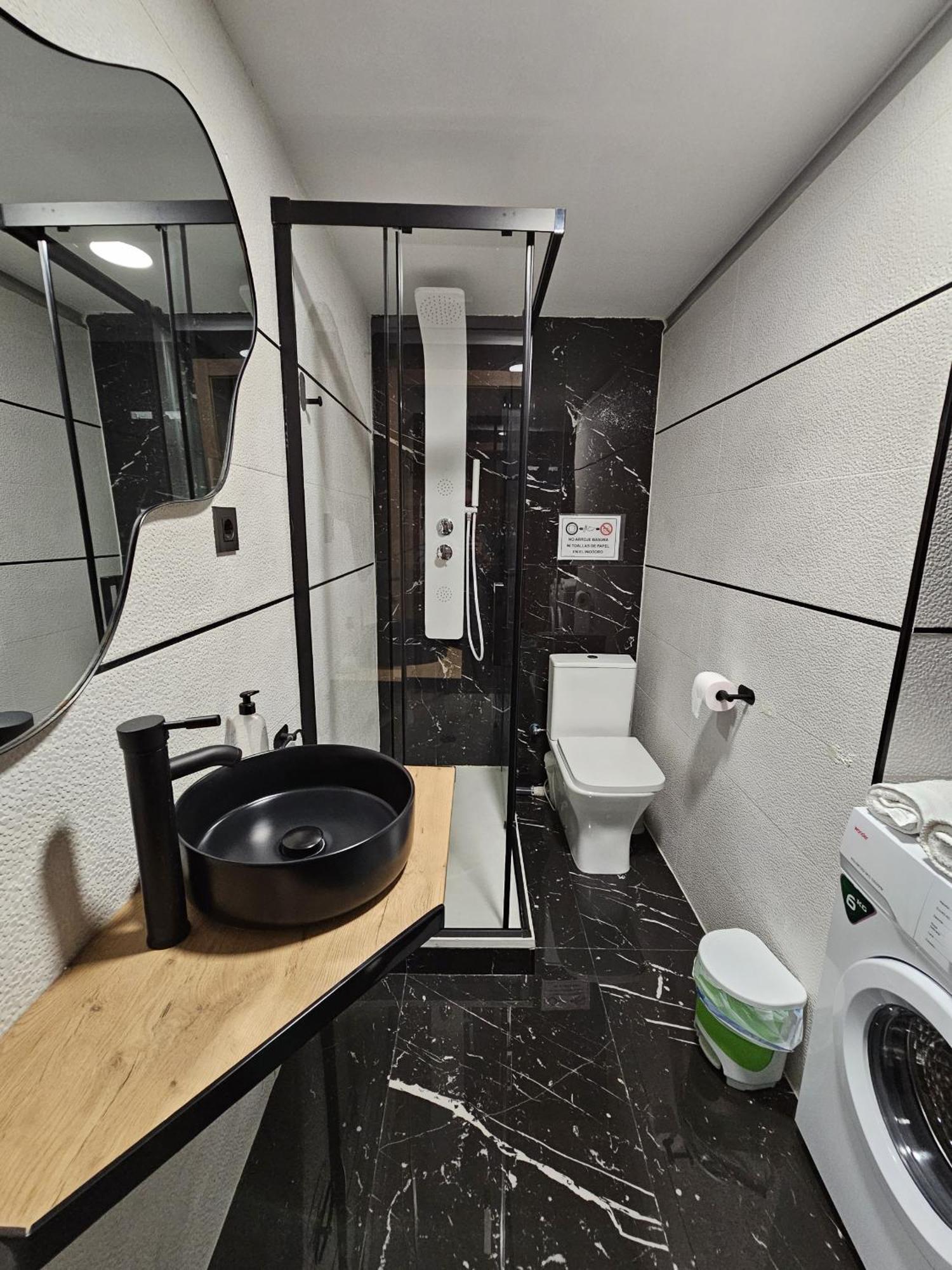 Apartamentos Benidorm Black Eksteriør billede