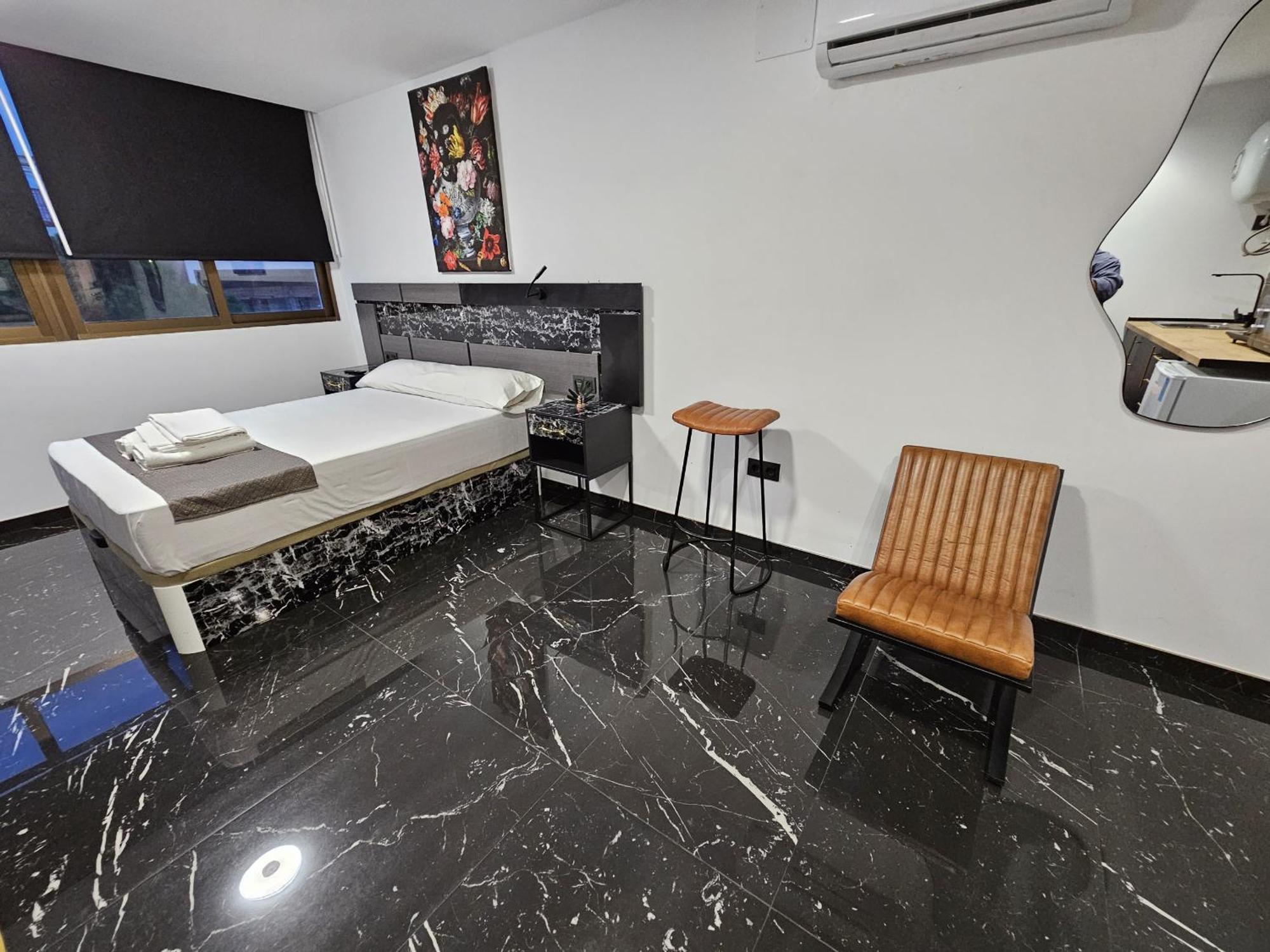 Apartamentos Benidorm Black Eksteriør billede